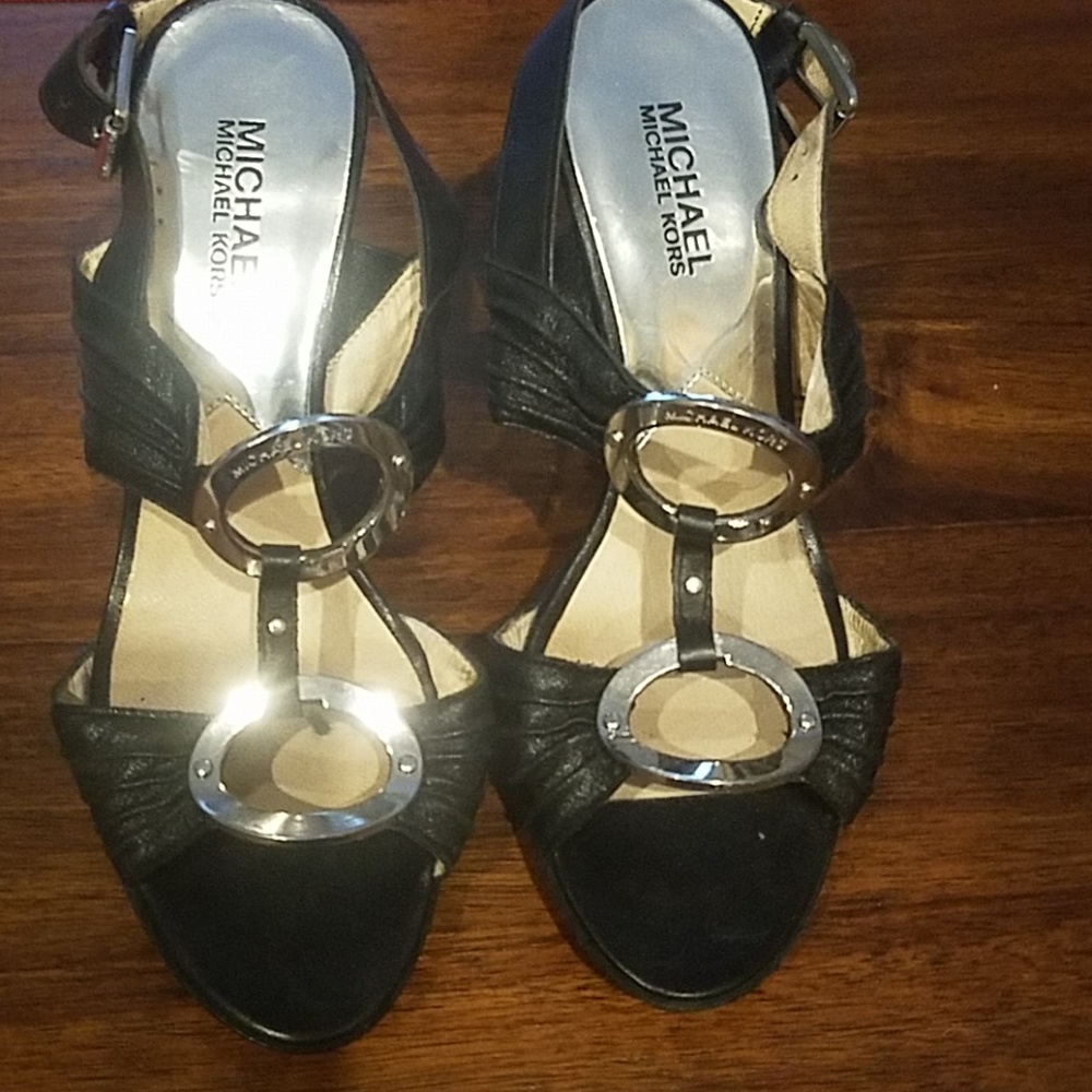 Michael Kors strappy sandals 3" heel